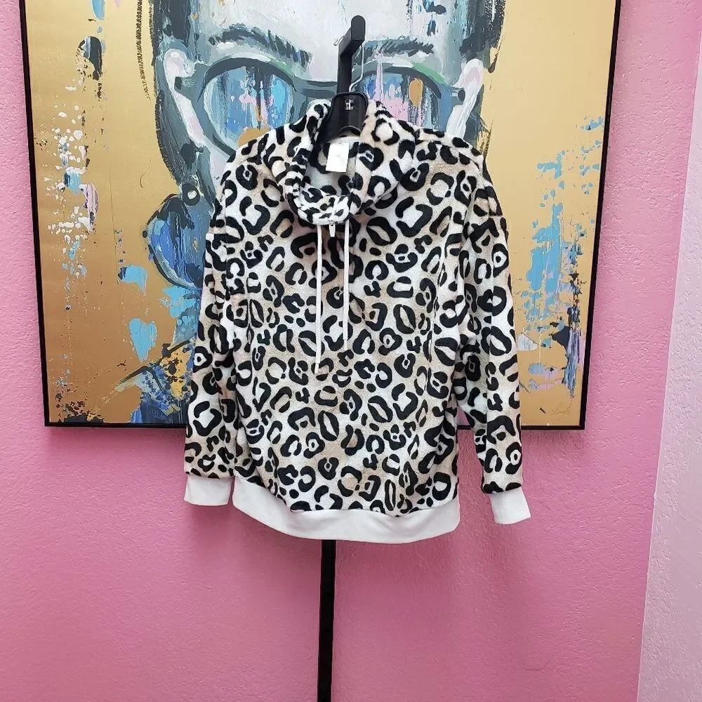 Secret Treasures Animal Print Half-Zip Sweatshirt